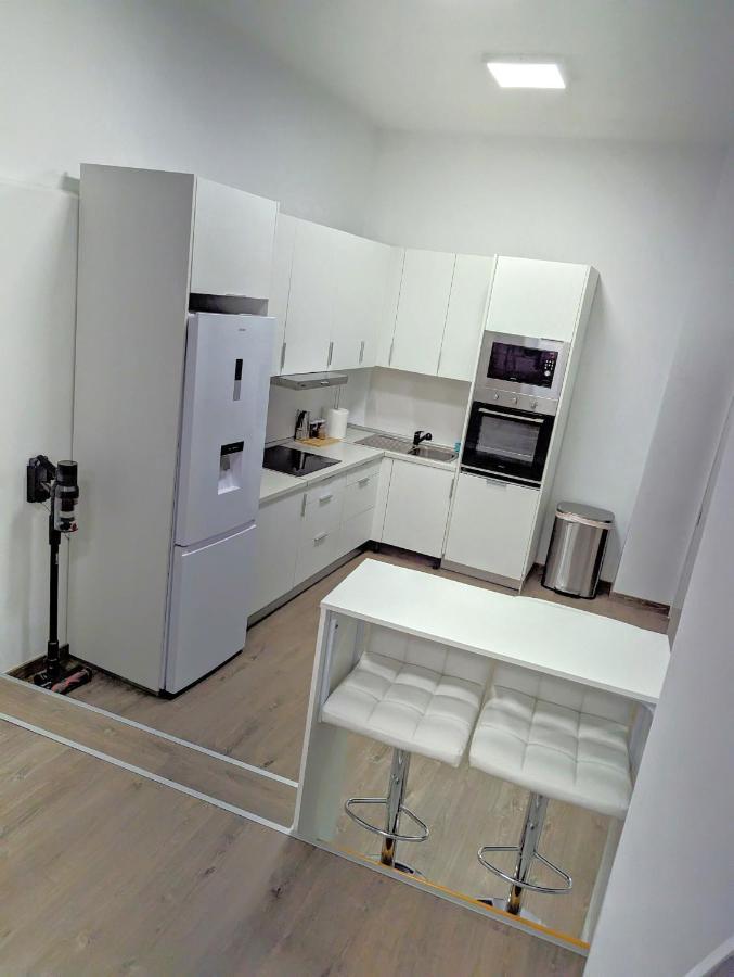 Ferienwohnung Singular Triplex En Zona Centrica Vigo Exterior foto